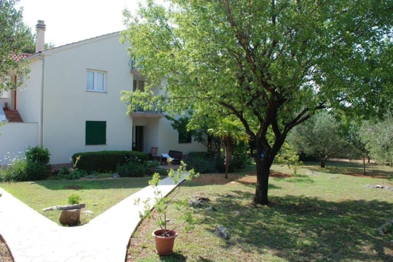 Apartments Skocic Vodice Exterior photo